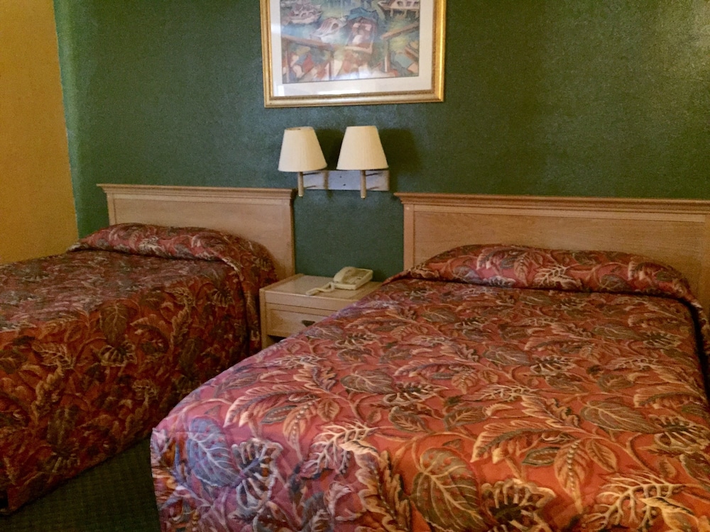 Room, 2 Double Beds, Non Smoking photo 3