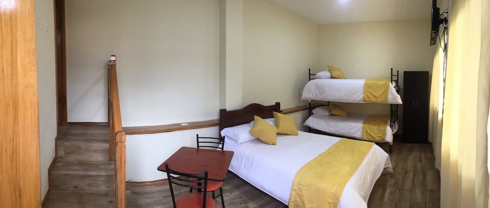 Deluxe Triple Room photo 3