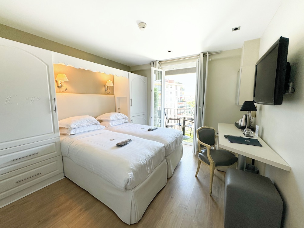 Double Room, Balcony, Garden View