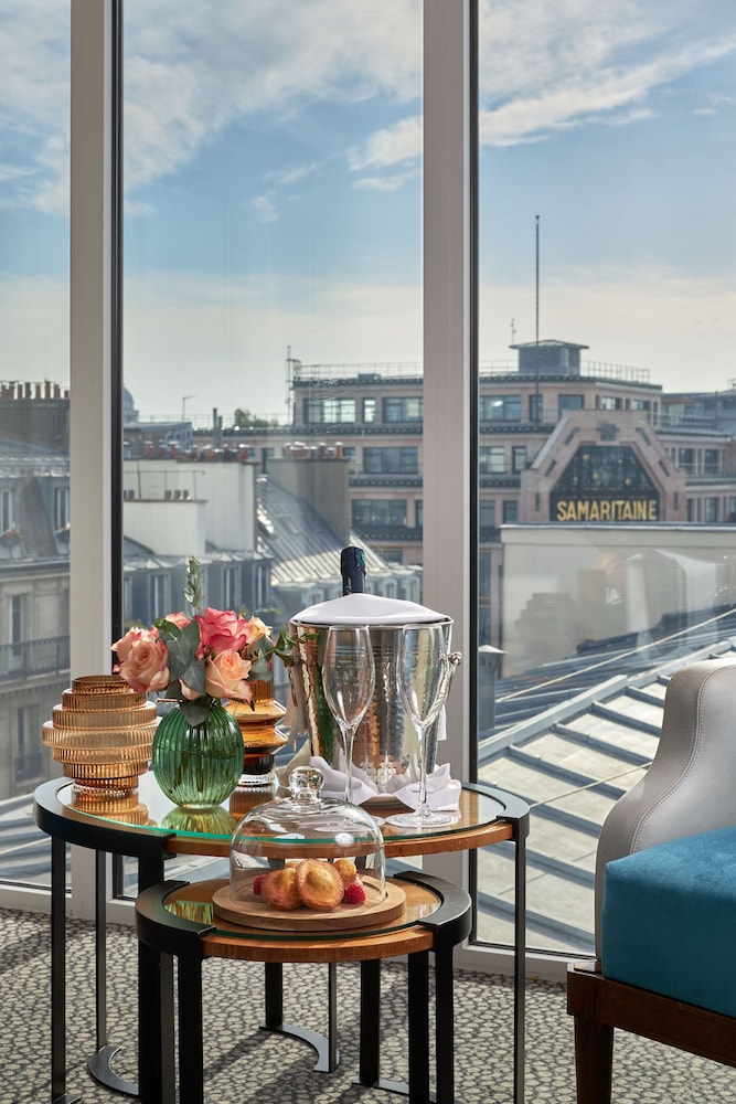 Le Rooftop Le Rooftop