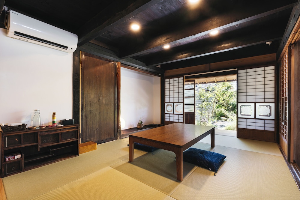 Deluxe Twin Room, Garden View photo 3