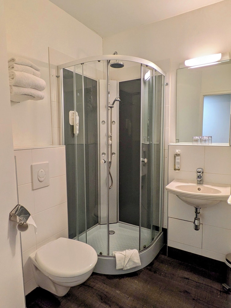 Comfort Double Room, Non Smoking - Photo 8