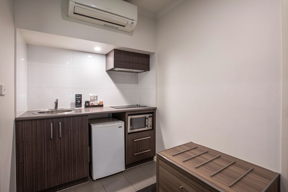 Studio Apartment photo 3