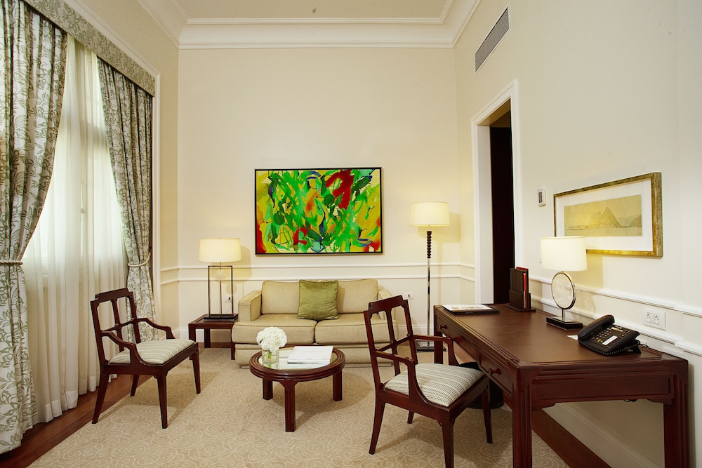 Deluxe Room, City View