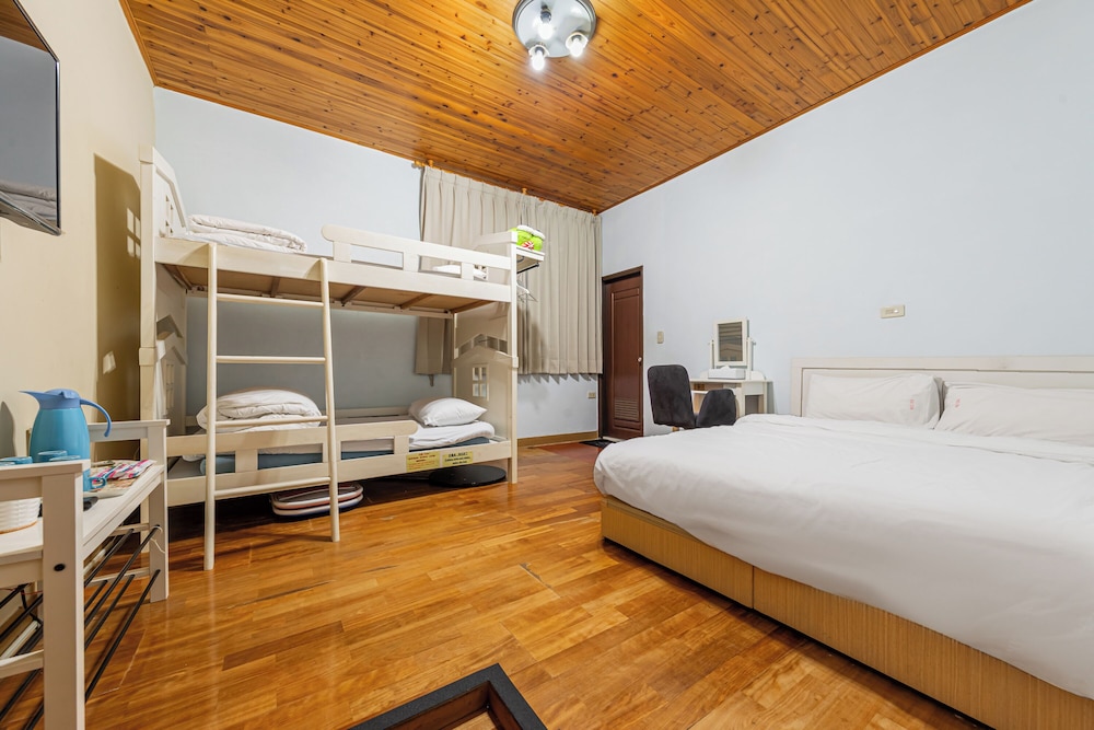 Standard Quadruple Room photo 1