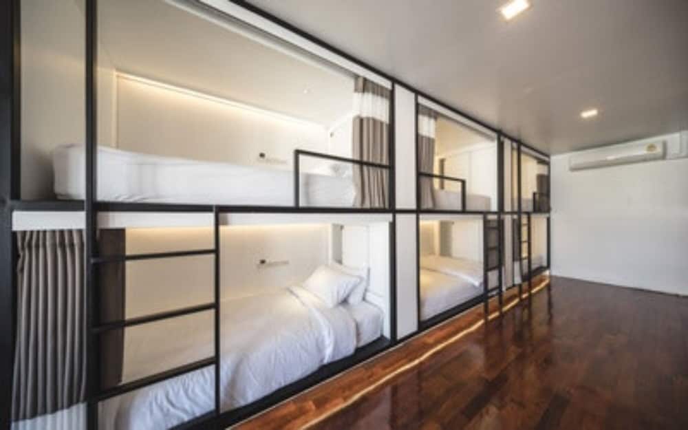 Single Bunk in Female Dormitory