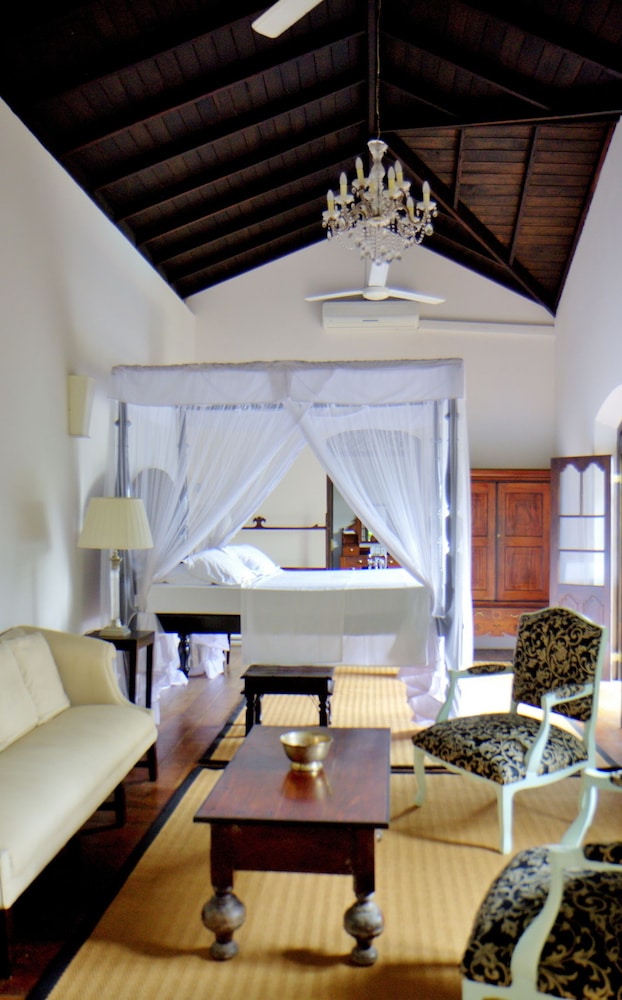 Whole Villa photo 3