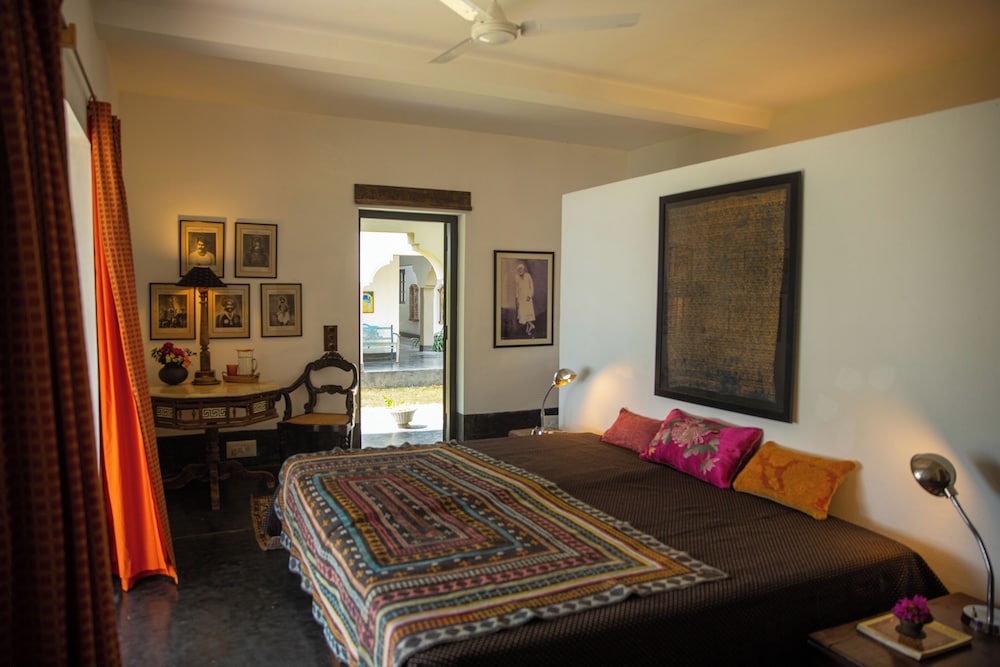 Garden View Room