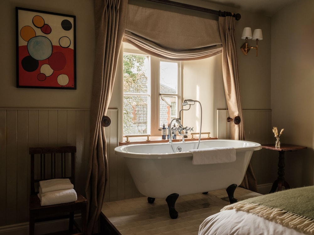 Premium Double Room, Ensuite photo 3