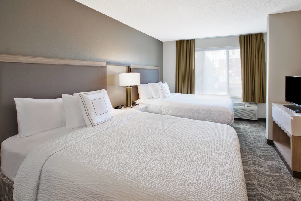 Suite, Multiple Beds - Photo 1