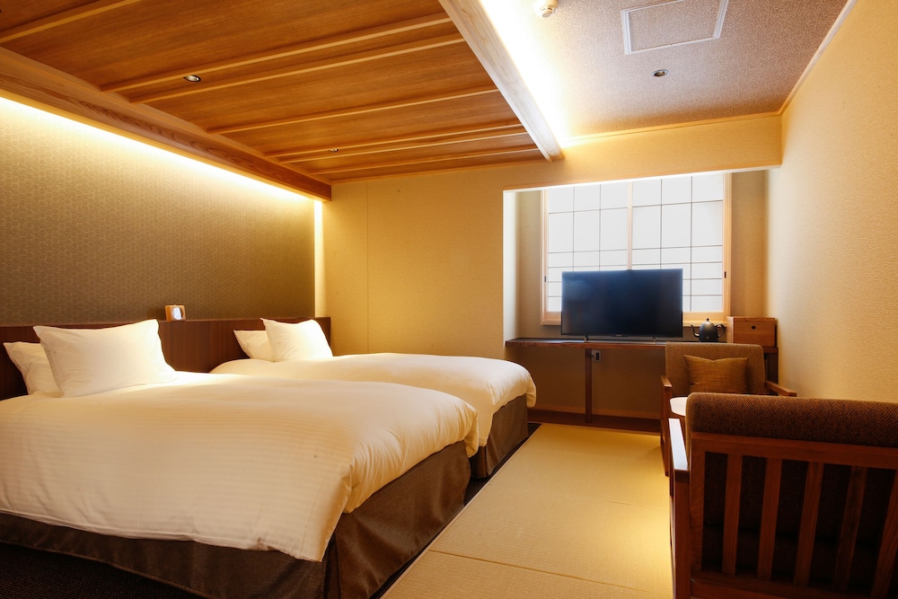 32sqm Moderate Twin Room with Tatami Area D