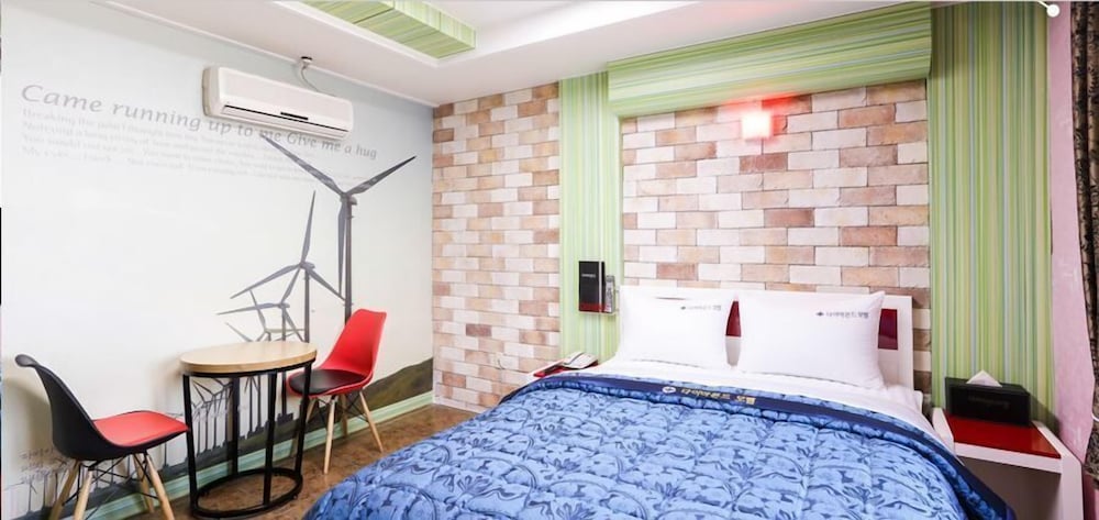 Standard Room photo 3