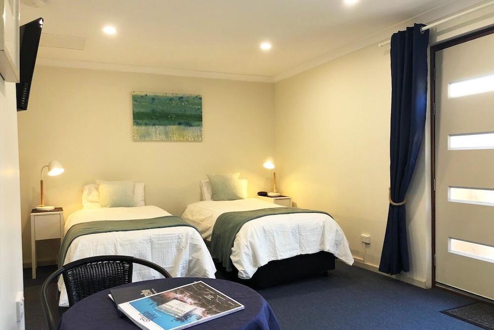 Double Or Twin Room photo 1