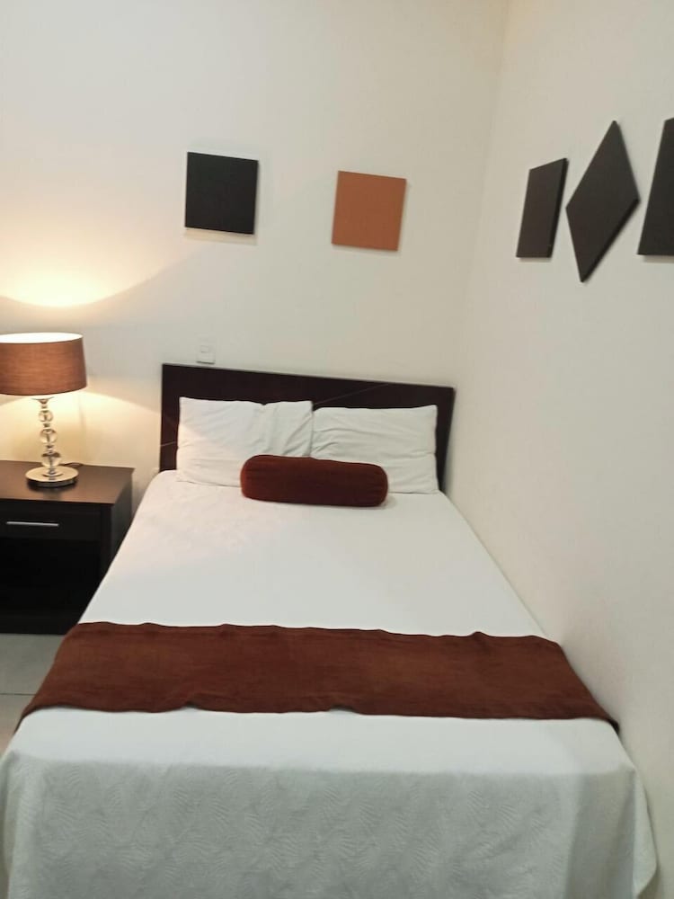 Traditional Room, Mixed Dorm, Non Smoking, Private Bathroom photo 3