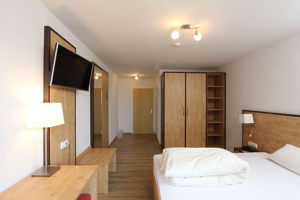 Standard Room photo 3