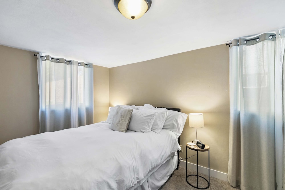 House (4 Bedrooms) photo 3