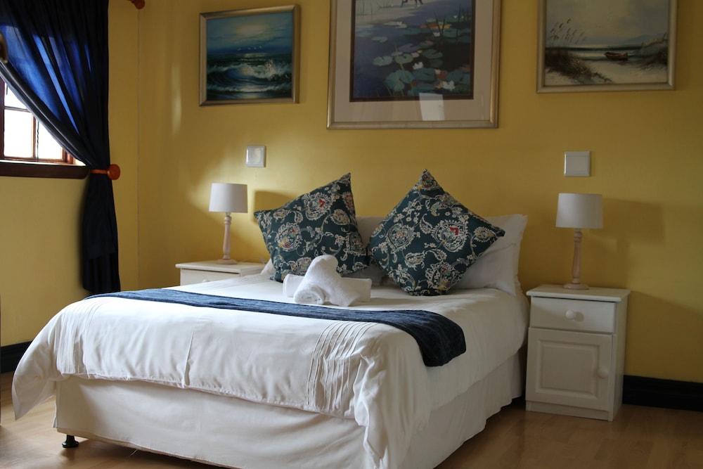 Standard Double Room, 1 Double Bed, Corner photo 1