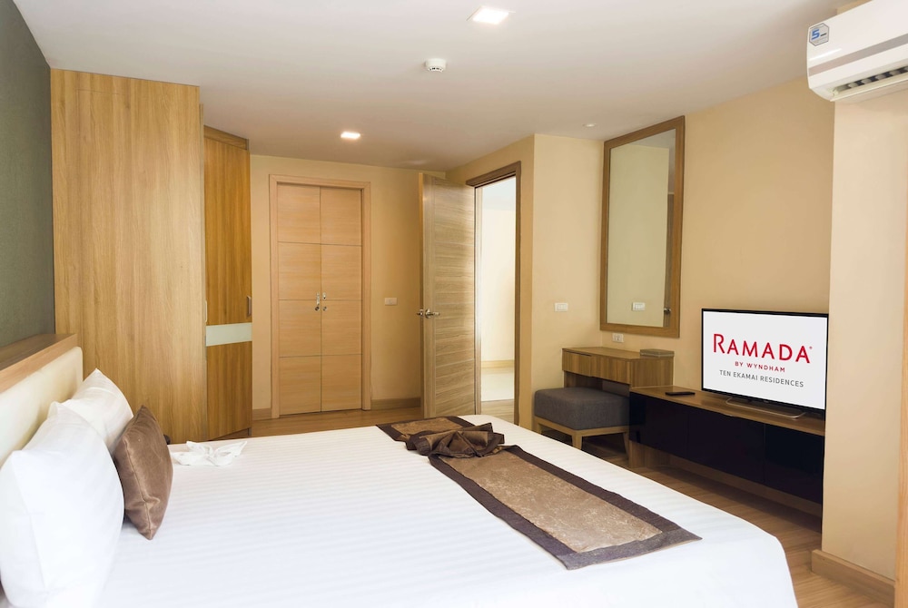 Room, 1 Bedroom (Grand Premier, 1 King)