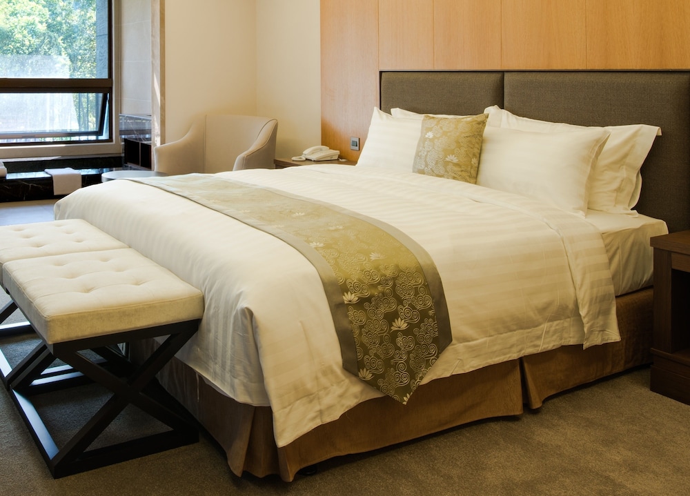 Classic Double Room, 1 Queen Bed photo 3