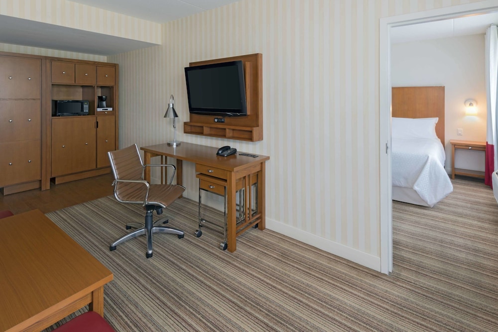 Suite, 1 King Bed