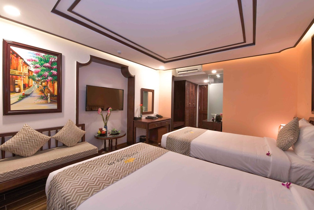 Superior Twin Room, Balcony - Photo 5