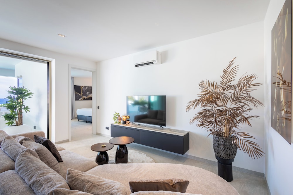 Deluxe Apartment, Sea View