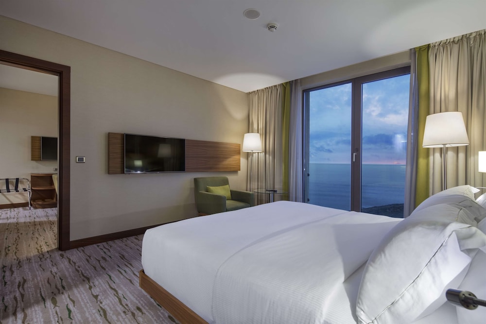 Suite, 1 King Bed
