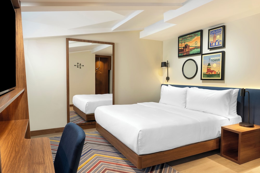 Room, 1 King Bed, Terrace