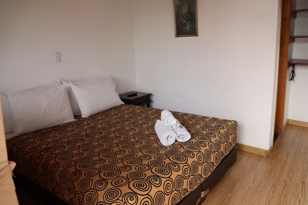 Economy Room, Private Bathroom, Tower