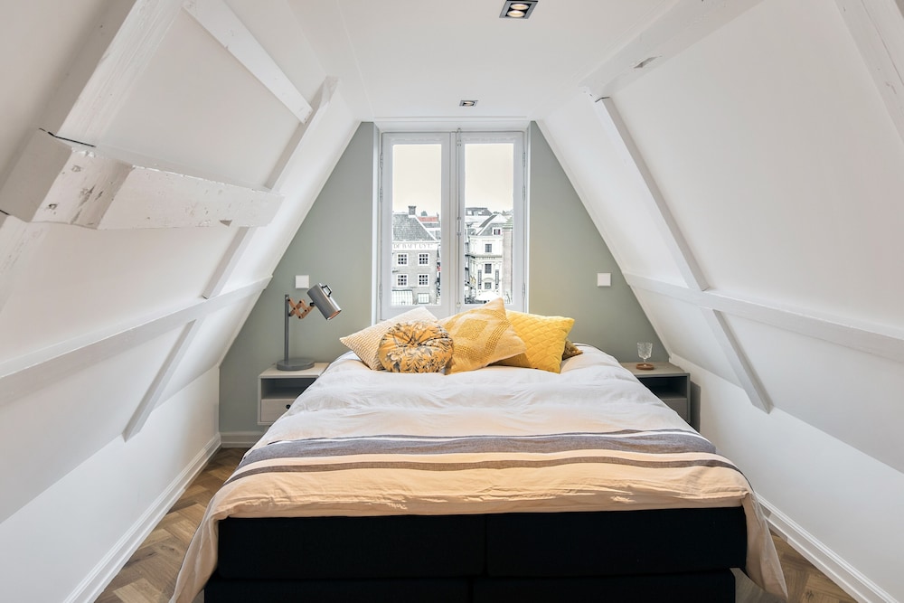 Luxury Apartment photo 2