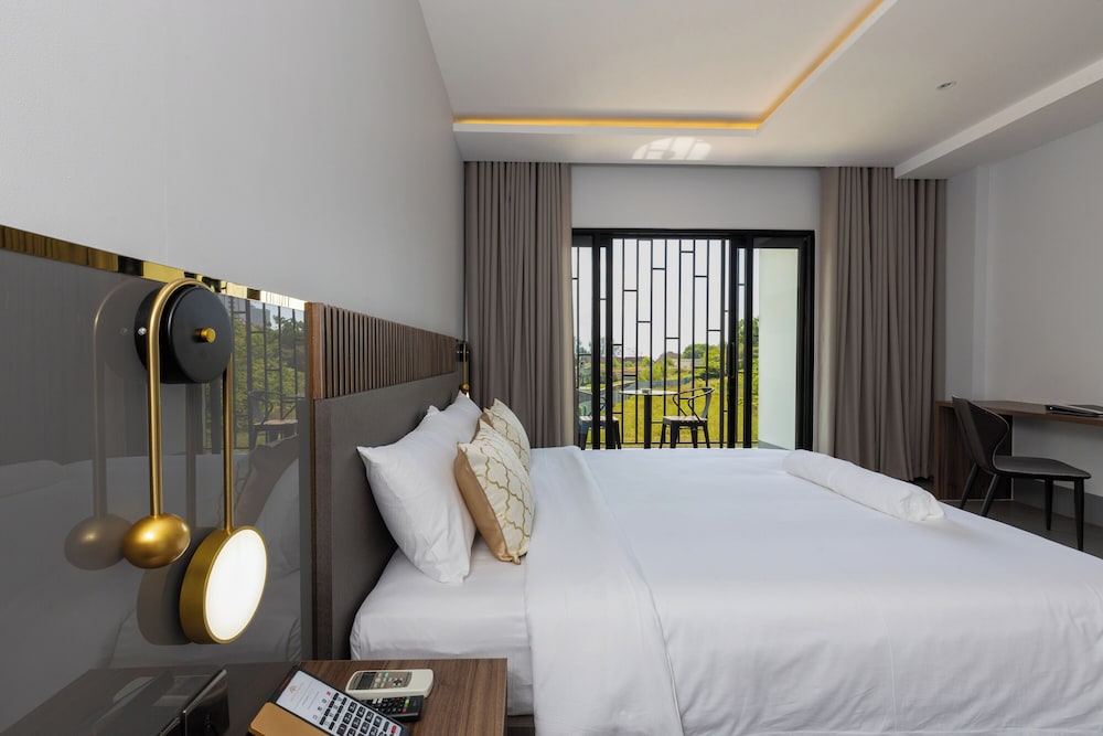 Superior Double Room, 1 King Bed - Photo 1
