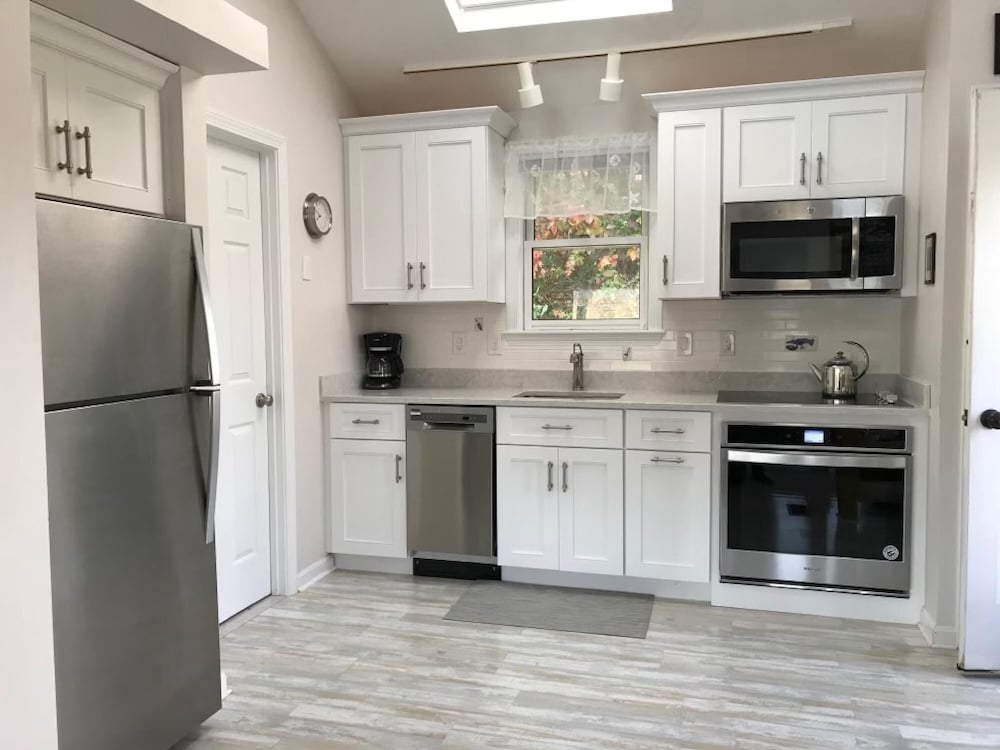 Condo, 1 Queen Bed with Sofa bed (Perkins Cove Gem) photo 2