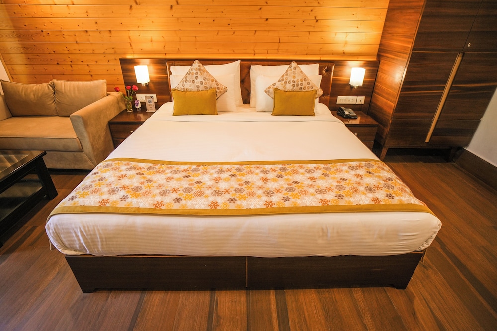 Premium Room - Photo 9