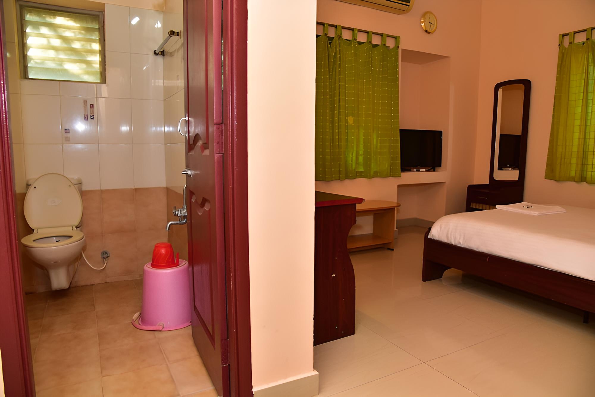 Deluxe Double Room photo 3