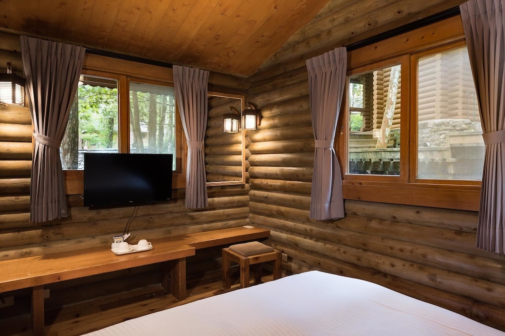 Standard Twin Cabin photo 3