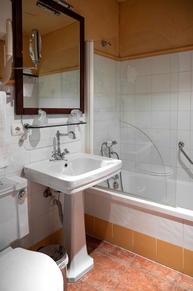 Double Room Single Use photo 2