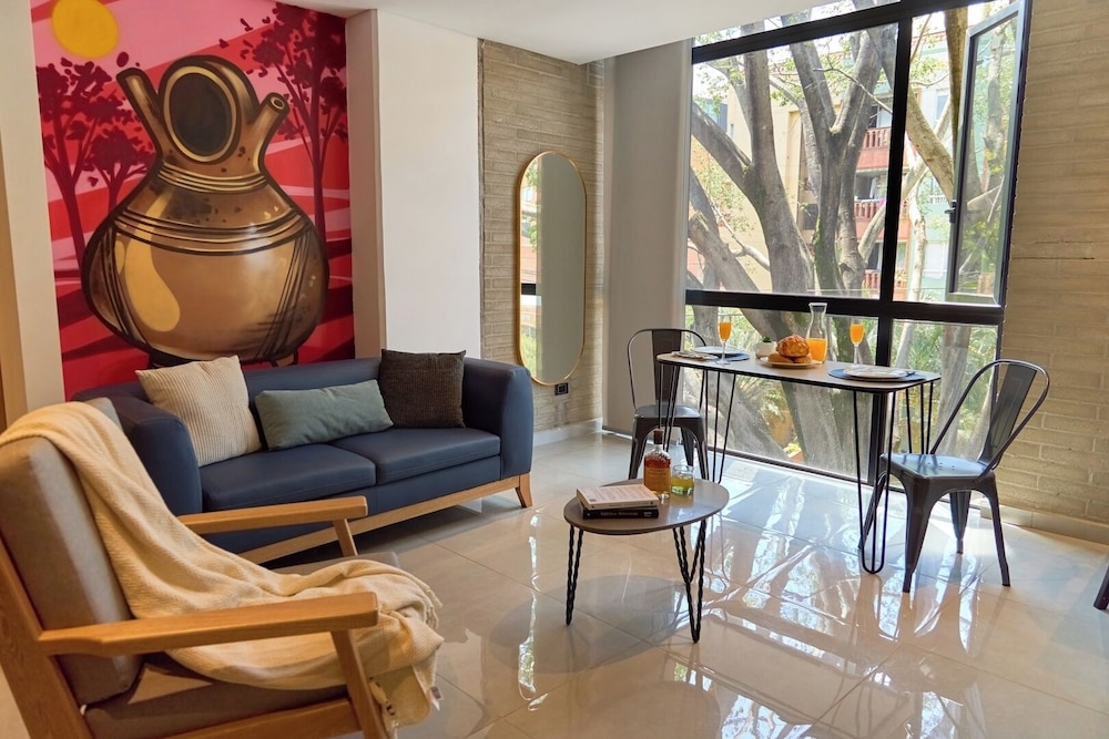 Apartment (2 Bedrooms)