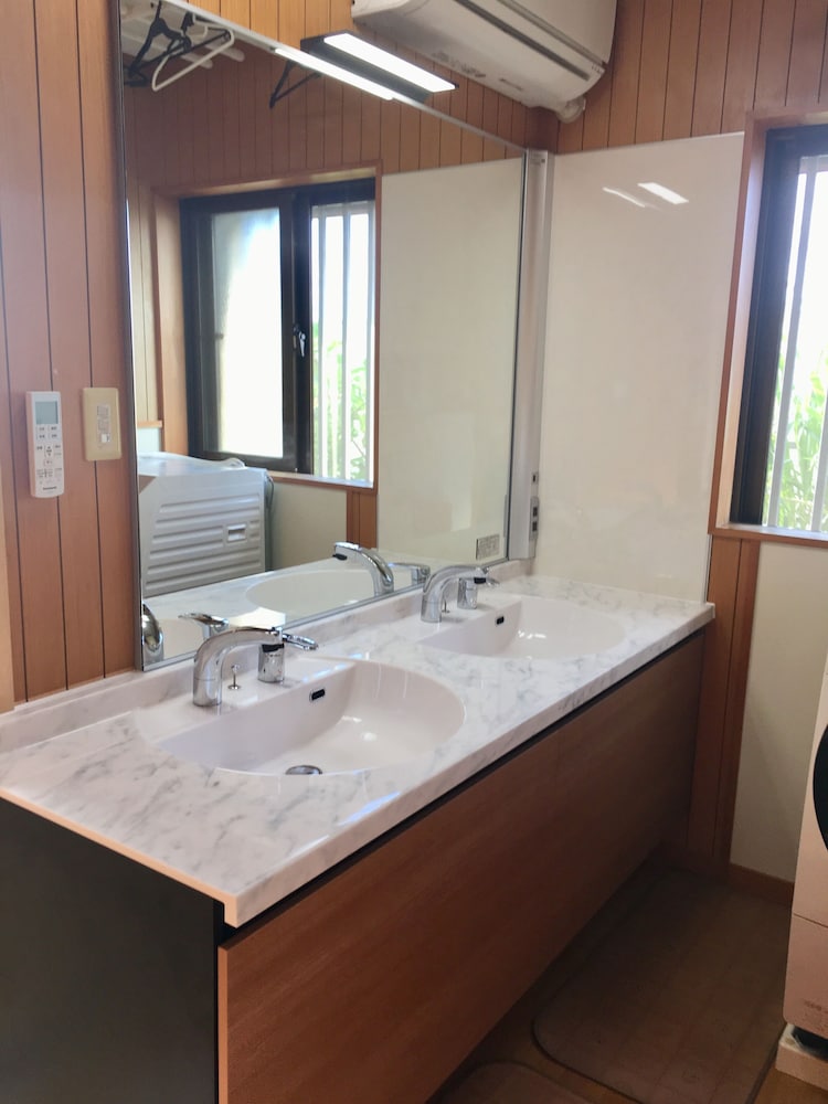 Room, 2 Twin Beds, Non Smoking photo 3