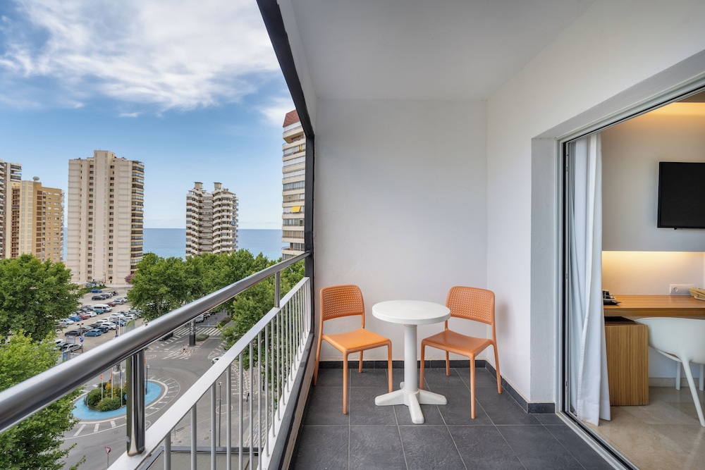 Classic Double Room, Balcony photo 3