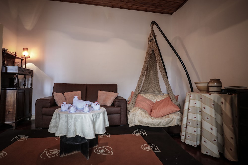 House, 2 Bedrooms