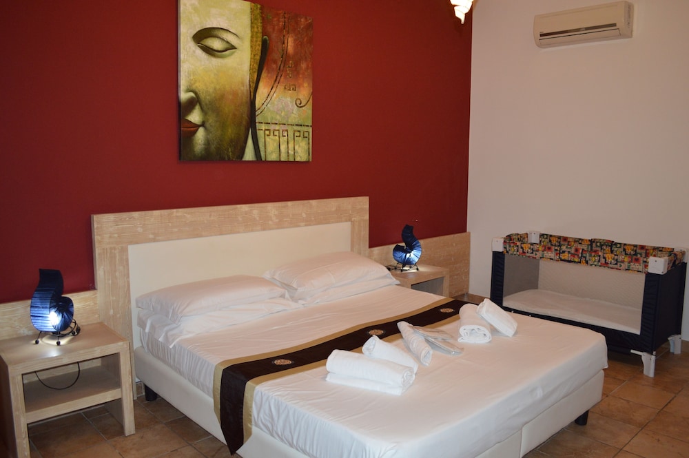 Double or Twin Room (Amaranto) photo 3