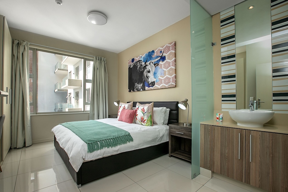 Grand Apartment