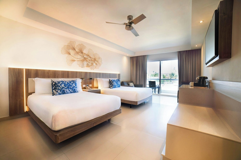 Luxury Ocean View Room Diamond Club
