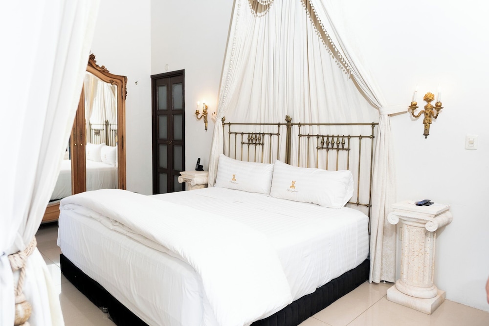 Luxury Double Room, 1 King Bed - Photo 1