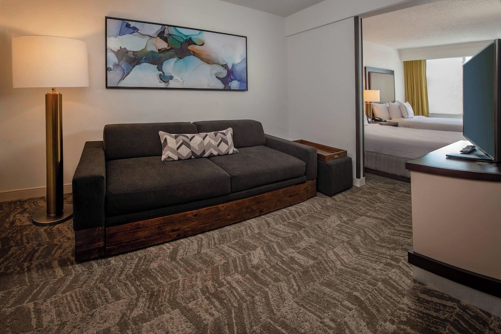 Suite, 2 Double Beds (Mobility/Hearing Accessible, Tub) photo 2