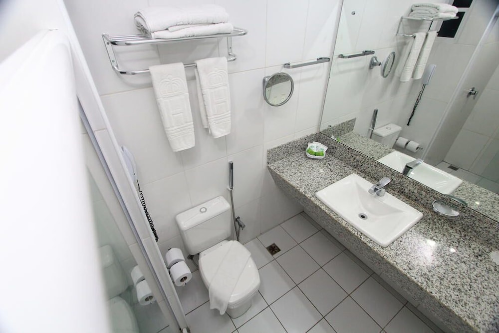 Superior Triple Room, City View - Photo 5