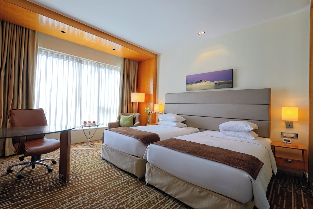 Room, 2 Twin Beds - Photo 3