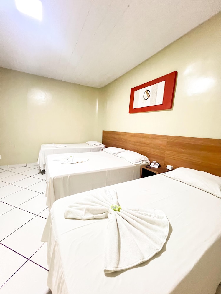 Quadruple Room, Multiple Beds photo 3