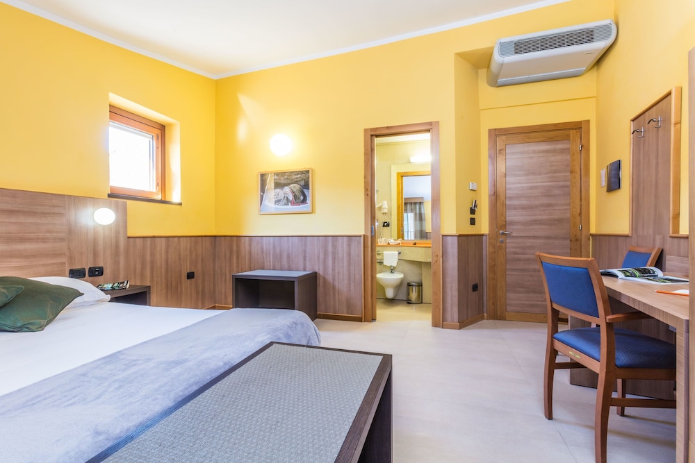 Double Room, Annex Building photo 2