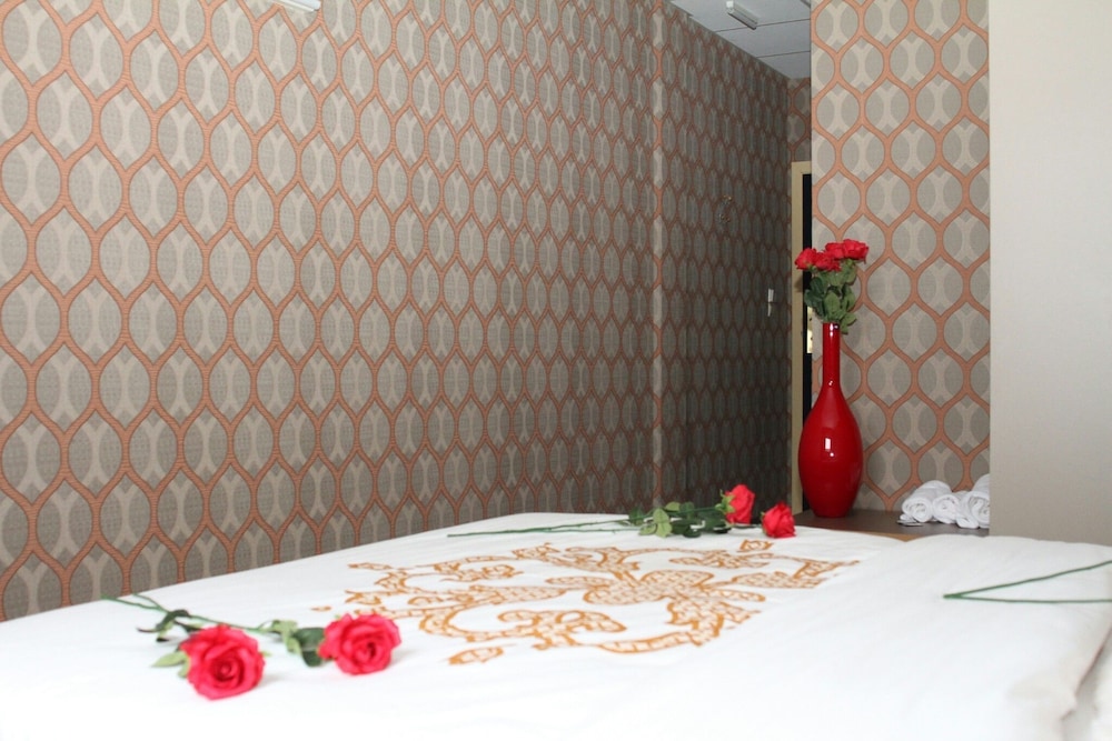 Standard Room photo 2